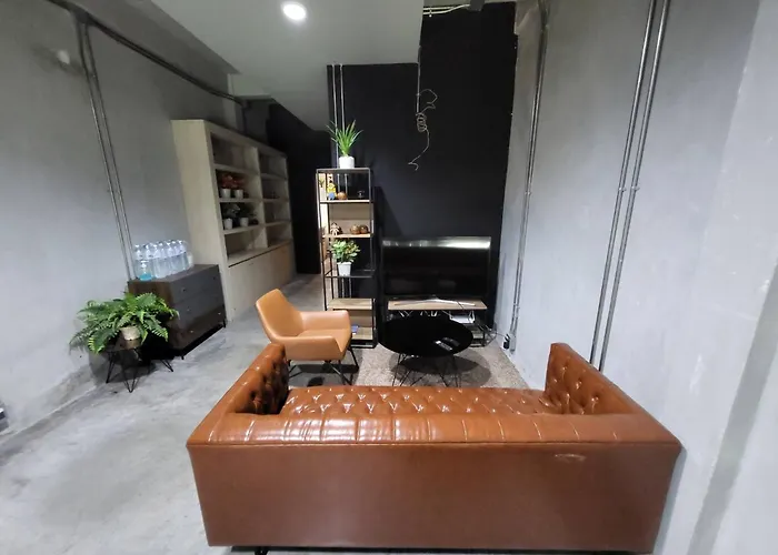 Holiday home Charming Loft-style House Near Victory Monument,