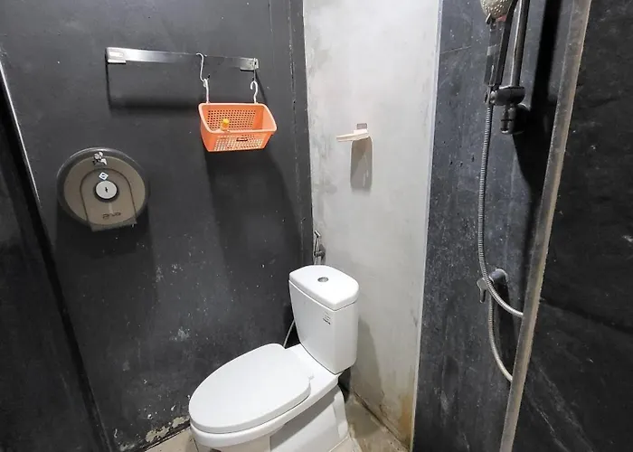 Charming Loft-style House Near Victory Monument, *